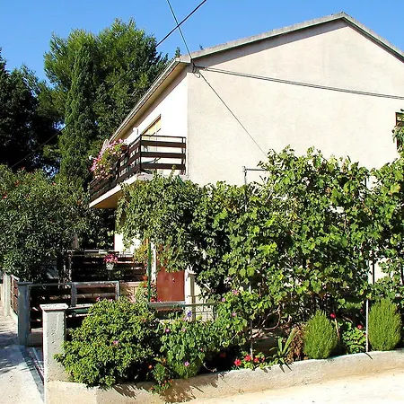 Holiday Laurus * Zadar