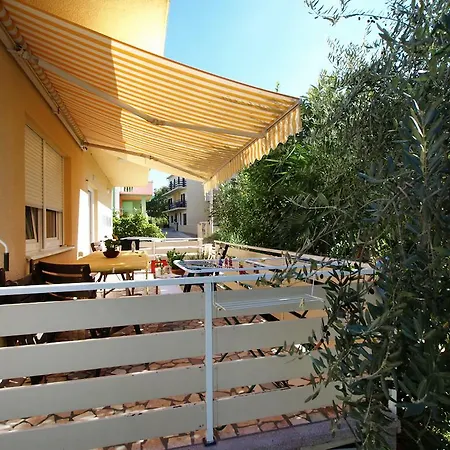 Holiday Laurus Semesterbostad Zadar